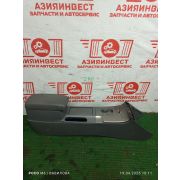 Бардачок между сидений Mazda Atenza GG3P L3-VE FNE219090F 2002 Z441