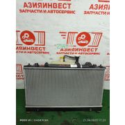 Радиатор двигателя Mazda Atenza GG3P L3-VE FNE219090F 2002 Z441