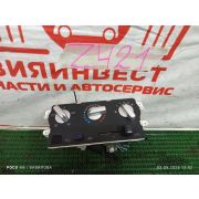 Блок управления отоплением и вентиляцией (Климат-контроль) Nissan Cube AZ10 CGA3DE RE4F03B FQ38 2002 Z421