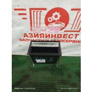 Бардачок магнитофона Honda StepWGN RF1 B20B S4XA 1996 Z428