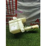 Бачок омывателя передний Toyota Corolla Runx ZZE122 1ZZ-FE U341E -12A 2005 AU-2160
