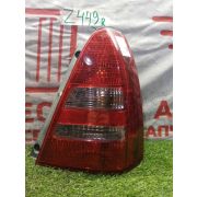 Фонарь стоп-сигнала правый Subaru Forester SG5 EJ20 TV1B5MBYAC 2003 Z449