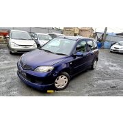 Подкрылок пластиковый передний правый Mazda Demio DY3W ZJ-VE FNF619090C 2004 V818