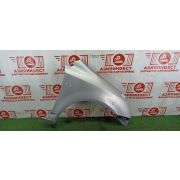 Крыло переднее правое Honda Stream RN1 D17A SLXA 2002 Z587