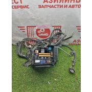 Коробка предохранителей Toyota Highlander GSU40 2GR-FE U151E -01A 2012 AU-1906
