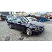 Обшивка двери 5-й задней BMW 525i E39 M54B25 A5S 325Z - TT 2001 N874