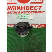 Мотор отопителя Nissan Cube AZ10 CGA3DE RE4F03B FQ38 2000 Z486