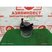 Мотор отопителя Nissan March AK12 CR12DE RE4F03B FQ40 2006 Z503