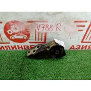 Подушка ДВС правая Mazda Demio DW3W B3E FNC219090E 2000 V788