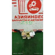 Переключатели подрулевые Mazda Demio DW3W B3-E FNC219090C 2000 Z513