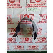 Подкрылок пластиковый передний правый Mazda Demio DW3W B3-E FNC219090C 2000 Z513