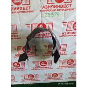 Подкрылок пластиковый передний правый Mazda Demio DW3W B3-E FNC219090E 2000 Z515