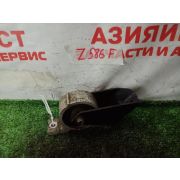 Подушка ДВС передняя Nissan Wingroad WFY11 QG15DE RE4F03B FQ40 2004 Z586