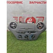 Блок управления отоплением и вентиляцией (Климат-контроль) Toyota Platz SCP11 1SZ-FE U440E -02A 2000 Z530