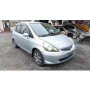 Фара правая Honda Fit GD1 L13A SWRA 2007 Z546