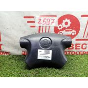Подушка безопасности водителя Nissan Wingroad WHNY11 QG18DE RE4F03B FQ40 1999 Z597