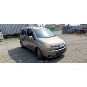 Солнцезащитный козырек правый Toyota Funcargo NCP20 2NZ-FE U441E -03A 2002 Z660