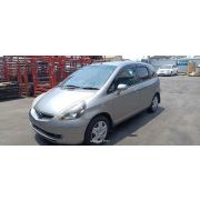 Крыло переднее левое Honda Fit GD1 L13A SWRA 2002 Z690
