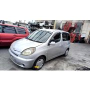 Крыло заднее левое Toyota Funcargo NCP20 2NZ-FE U441E -03A 2000 V433