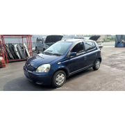 Ступица передняя левая Toyota Vitz SCP10 1SZ-FE U440E -02A 2002 Z702
