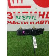 Клипса бампера передняя левая Kia Cerato TD G4FC 2013 KC-377