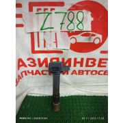 Катушка зажигания Honda Stream RN1 D17A SLXA 2001 Z788-1