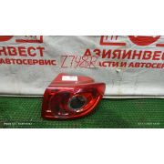 Фонарь стоп-сигнала правый Mazda Demio DY3W ZJ-VE FNF819090A 2006 Z798