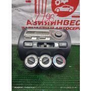 Блок управления отоплением и вентиляцией (Климат-контроль) Honda Fit GD1 L13A SWRA 2004 Z796